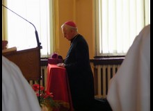 Wizytacja kanoniczna Księdza Arcybiskupa Damiana Zimonia - 18.10.11 kaplica w szpitalu