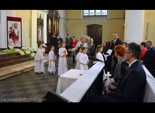 Msza Święta w intencji dzieci przystępujących do Wczesnej Komunii św. i ich rodzin.